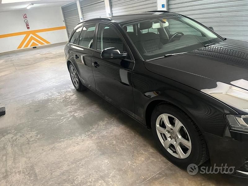 Usata Audi A4 Advanced Plus 143 CV (105 kW) 2012 Nero Station wagon