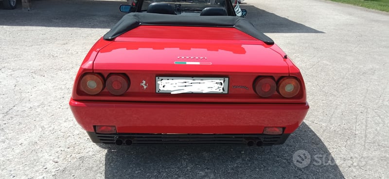 Usato 1990 Ferrari Mondial 3.4 Benzin 295 CV (65.000 €)