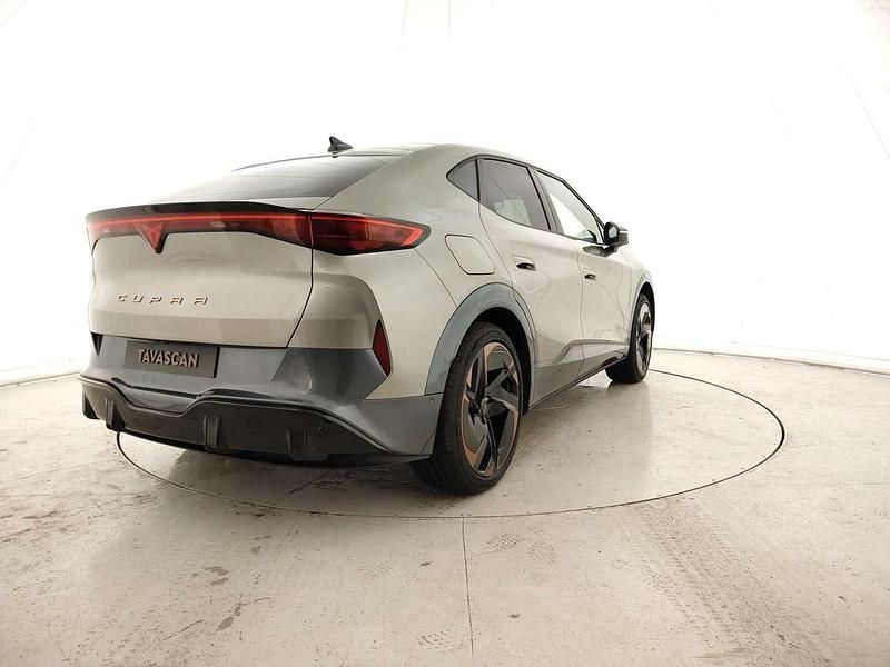 Nuova Cupra Tavascan Endurance 210 kW (286 CV) 2026 Argento SUV
