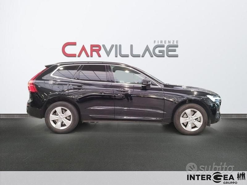 Usata Volvo XC60 Core 197 CV (144 kW) 2022 Nero SUV