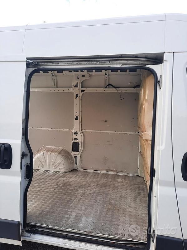 Usata Fiat Ducato 130 CV (95 kW) 2012 Bianco Furgone