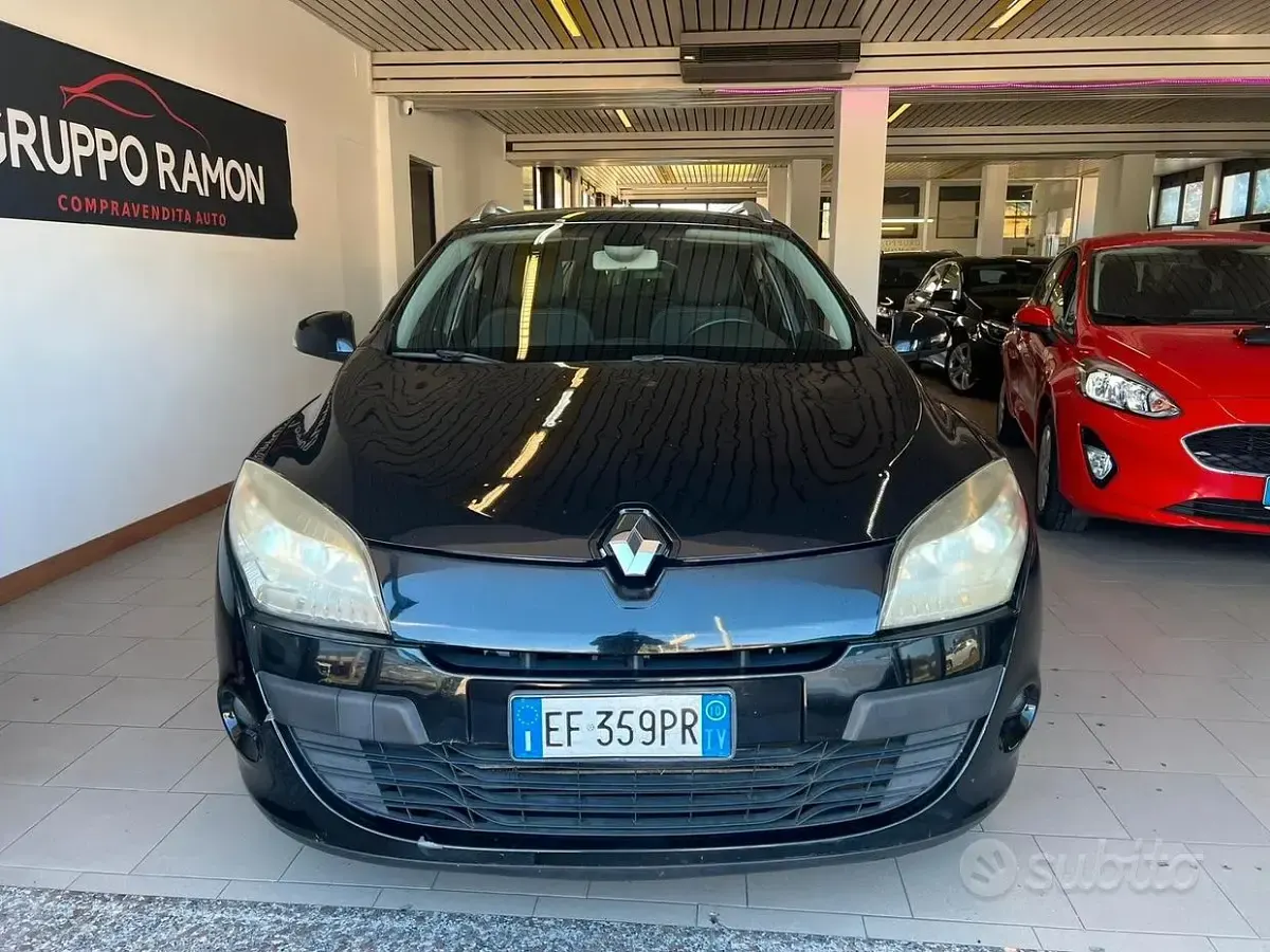 Usata Renault Mégane GrandTour 110 CV (80 kW) 2010 Nero Station wagon