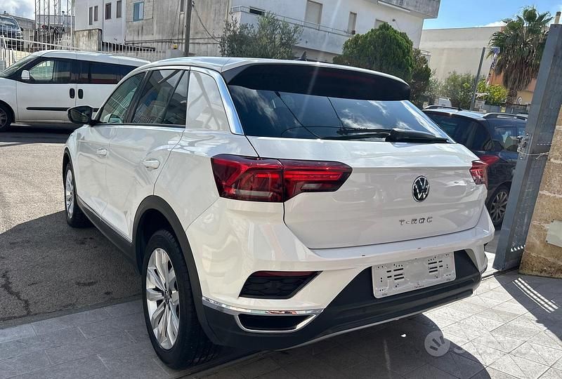 Usata VW T-Roc 150 CV (110 kW) 2021 Bianco SUV