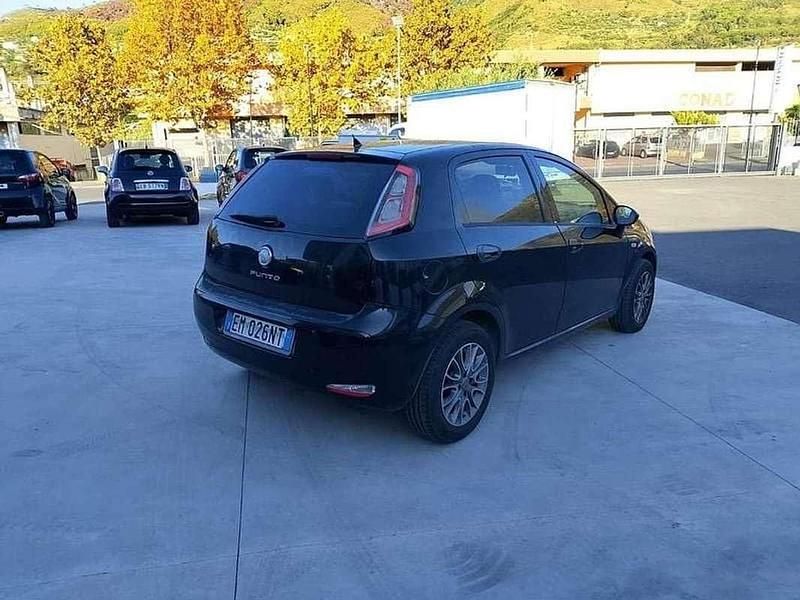 Usata Fiat Punto 60 CV (44 kW) 2012 Blu/azzurro Berlina
