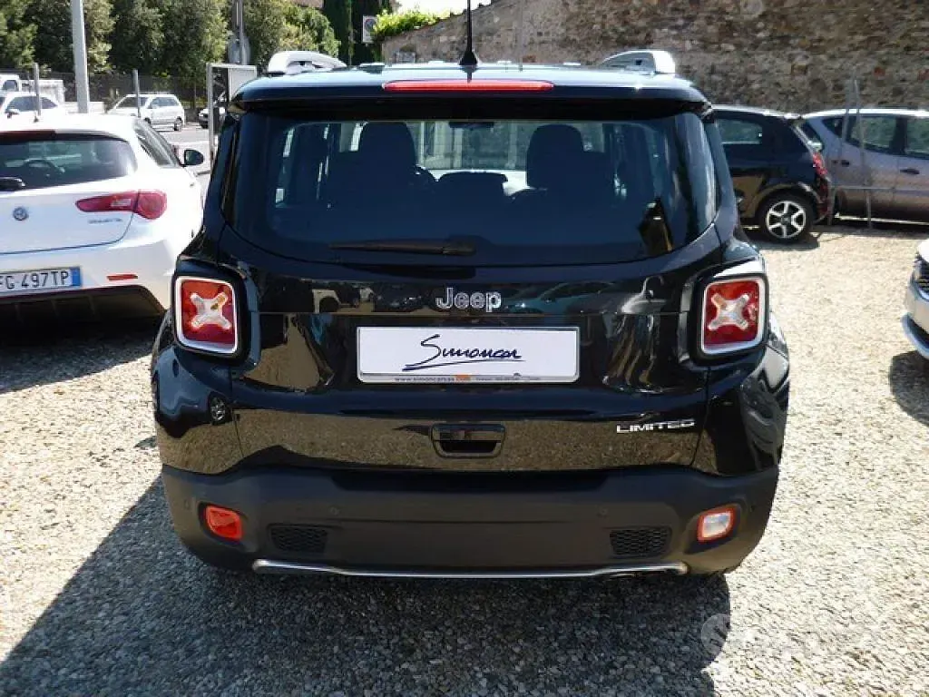 Usata Jeep Renegade Limited 120 CV (88 kW) 2018 Nero SUV