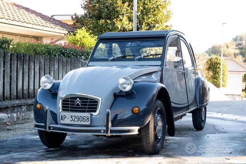 Usata Citroën 2CV Charleston 29 CV (21 kW) 1986 Grigio Berlina
