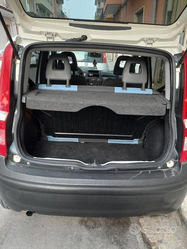 Usata Fiat Panda 75 CV (55 kW) 2007 Bianco Utilitaria