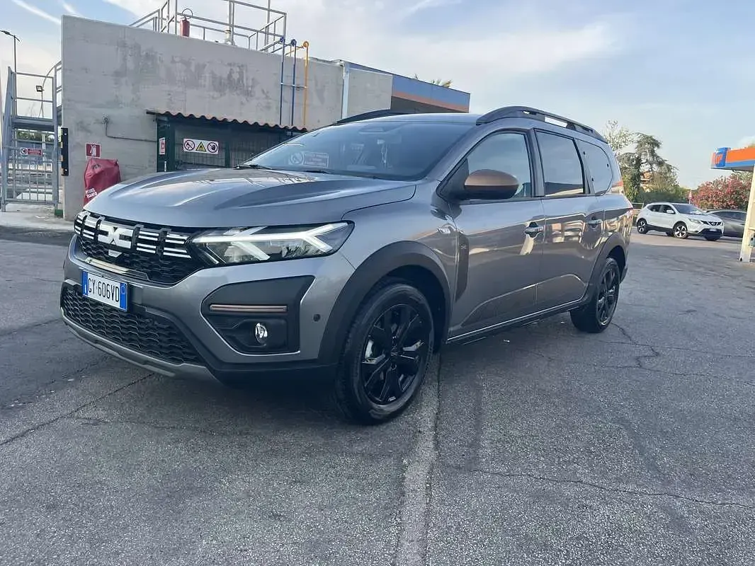 Usata Dacia Jogger Extreme 101 CV (74 kW) 2025 Monovolume