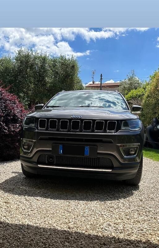 Usata Jeep Compass 190 CV (139 kW) 2020 Grigio SUV