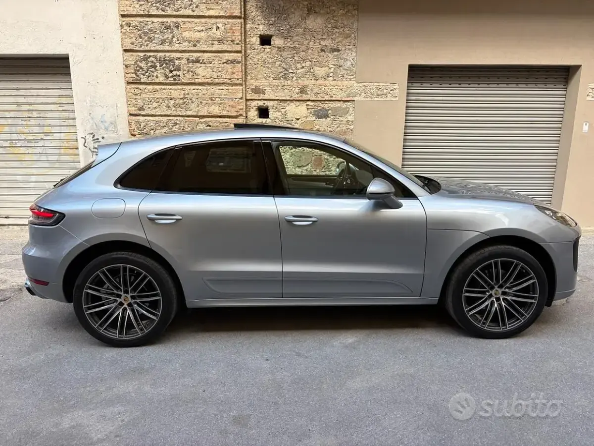Usata Porsche Macan 265 CV (194 kW) 2021 Grigio SUV