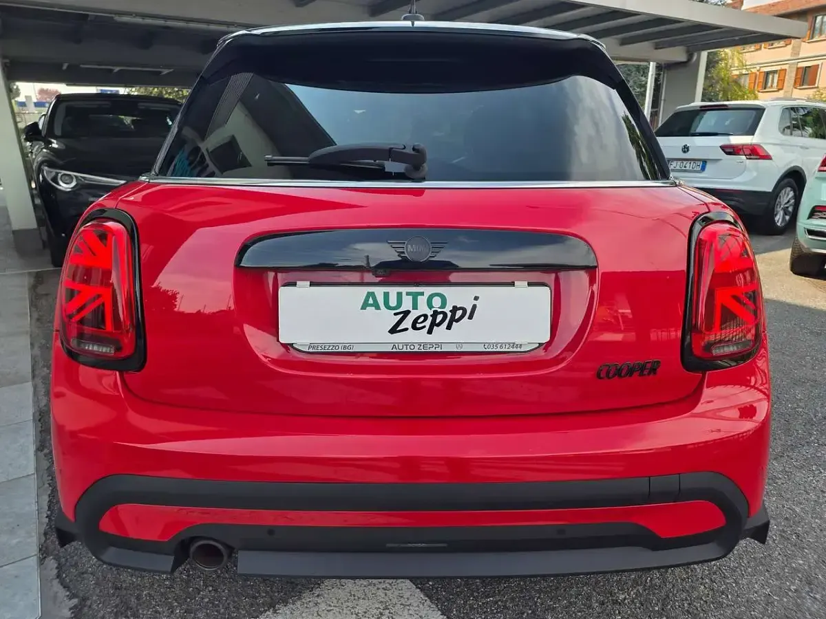Usata Mini Cooper 136 CV (100 kW) 2022 Rosso Utilitaria