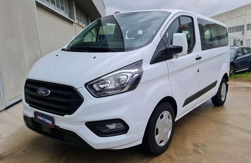 Usata Ford Transit Custom Trend 131 CV (96 kW) 2020 Bianco Station wagon