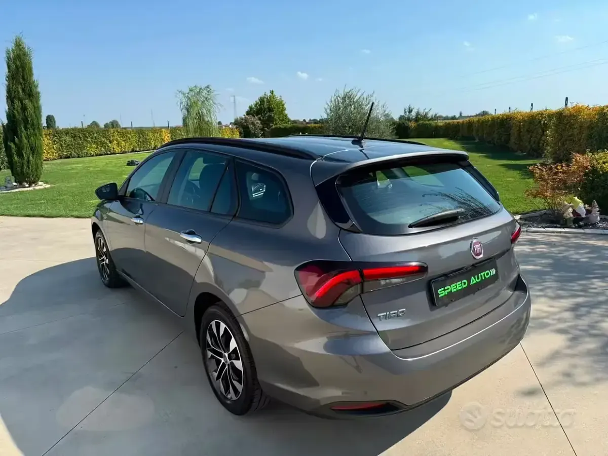 Usata Fiat Tipo City Life 95 CV (69 kW) 2022 Grigio Station wagon