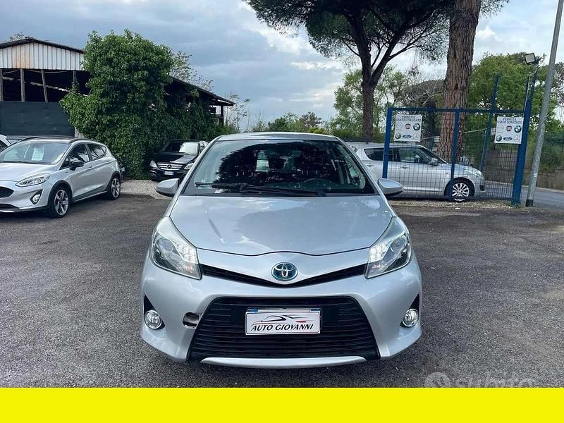 Usata Toyota Yaris 75 CV (55 kW) 2014 Other Utilitaria