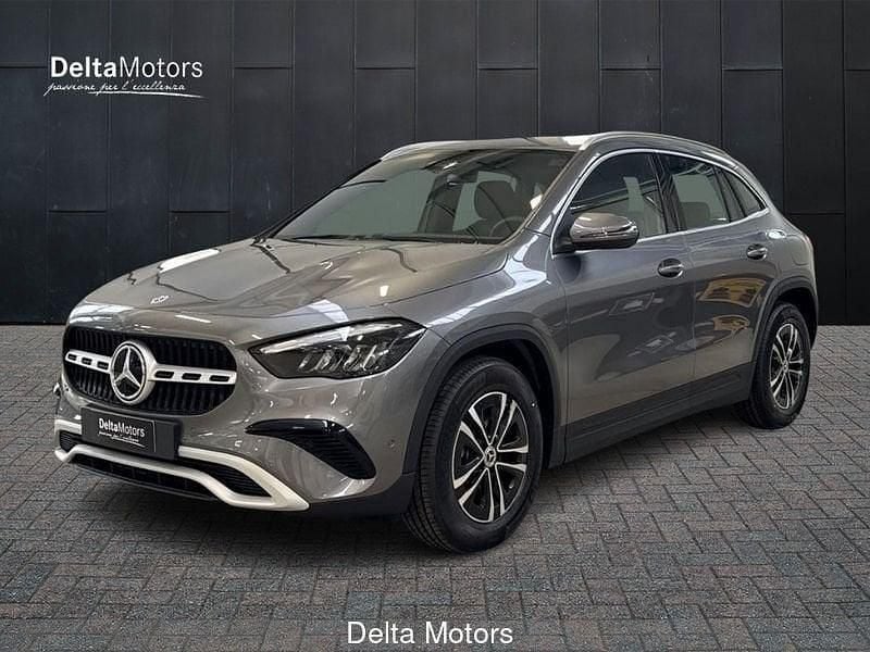 Nuova Mercedes GLA180 Advanced 116 CV (85 kW) 2026 Nero SUV