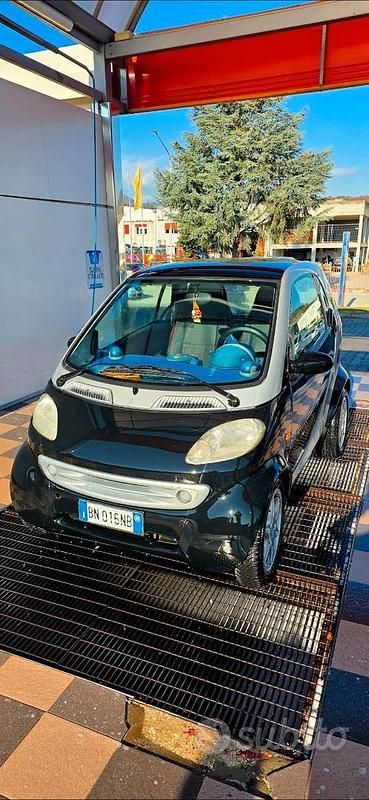 Begagnad Smart #1 2000