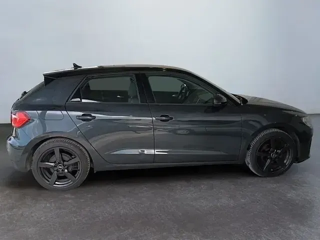 Usata Audi A1 Sportback Advanced Plus 95 CV (69 kW) 2021 Grigio Utilitaria