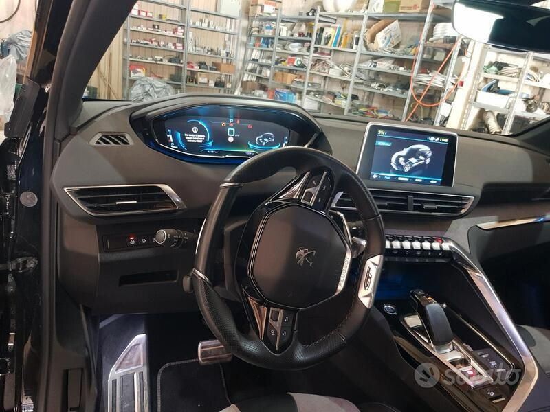 Usata Peugeot 3008 2020 Nero SUV