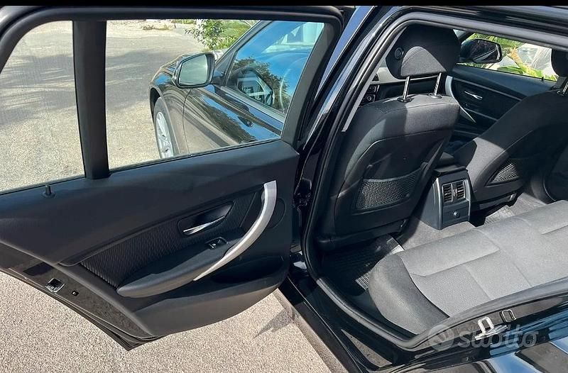 Usata BMW 316 Efficient Dynamics 116 CV (85 kW) 2017 Nero Station wagon