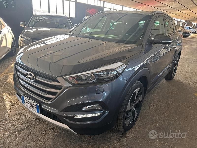 Grigio Usata 2018 Hyundai Tucson Edition SUV | 15.300 € (Ottimo prezzo) - Immagine 1/4