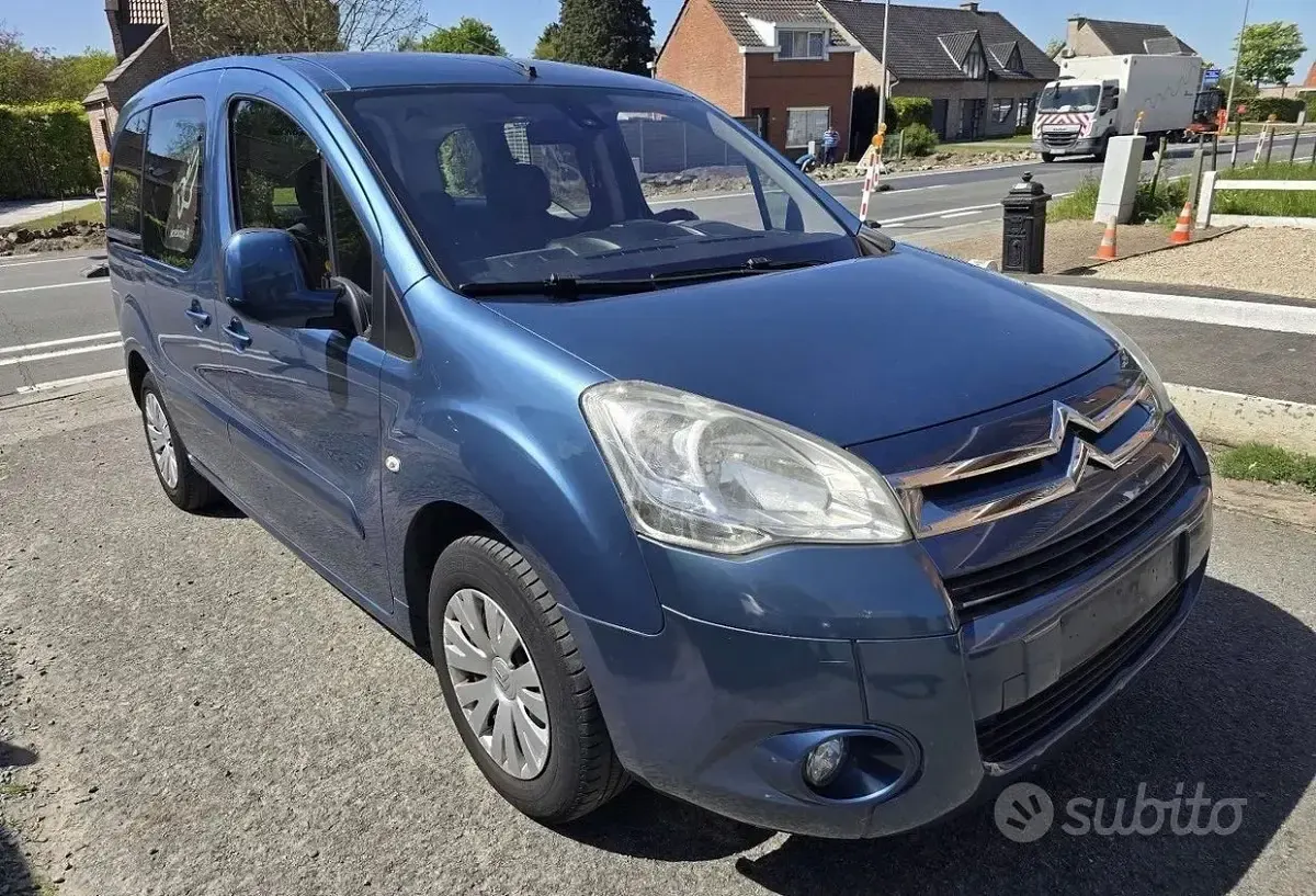 Occasion Citroën Berlingo 90 ch (66 kW) 2010 Bleue Monospace