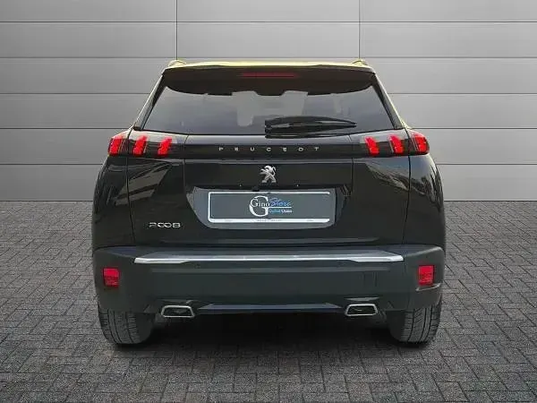 Usata Peugeot 2008 Allure 131 CV (96 kW) 2020 Nero SUV