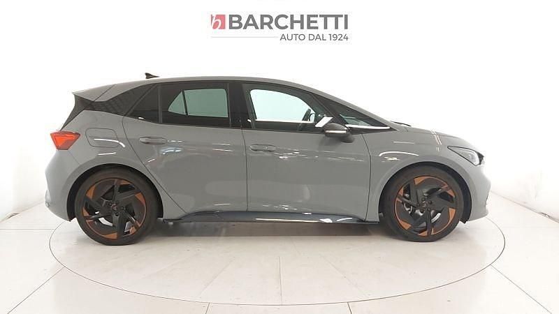 Begagnad Cupra Born e-Boost 69 kW (95 HK) 2023 Grå Halvkombi