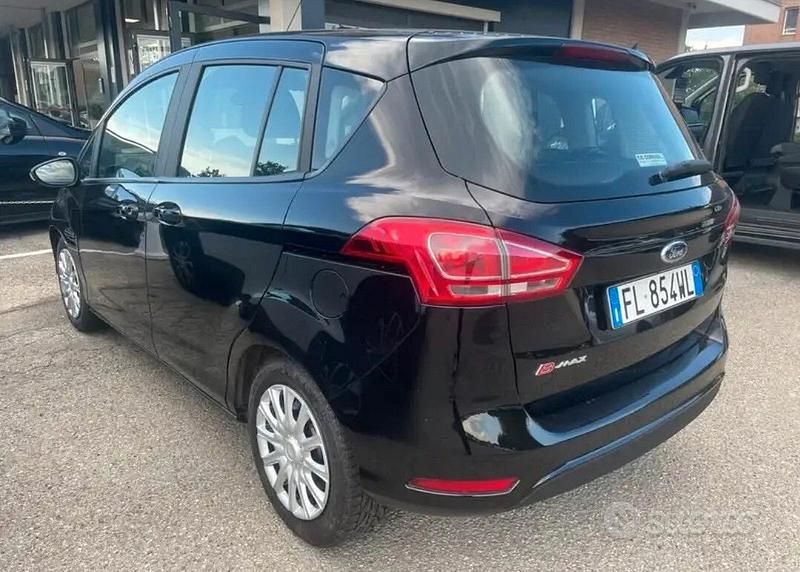 Usata Ford B-MAX Titanium 75 CV (55 kW) 2017 Nero Monovolume