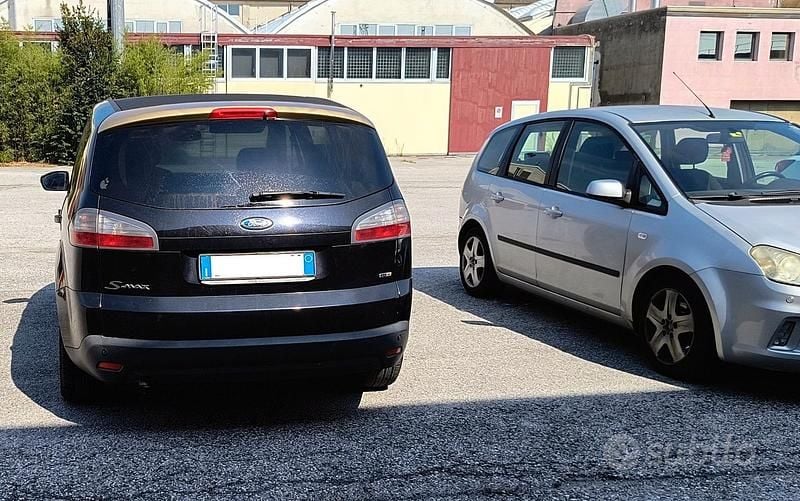 Usata Ford S-MAX S 2007 Nero Monovolume