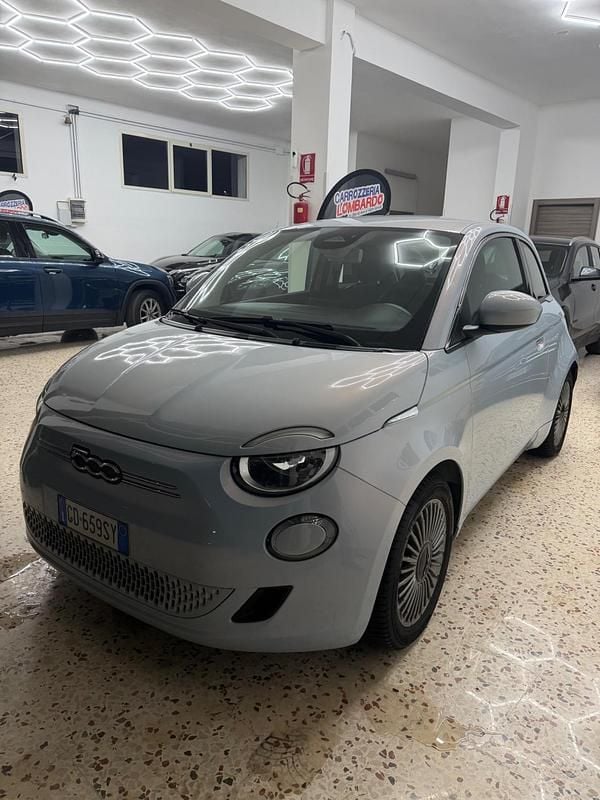 Occasion Fiat 500e La Prima 86 kW (118 ch) 2020 Bleue Berline