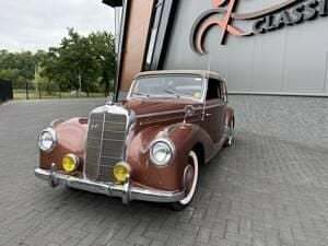 Usata Mercedes 220 80 CV (58 kW) 1952 Marrone Cabrio