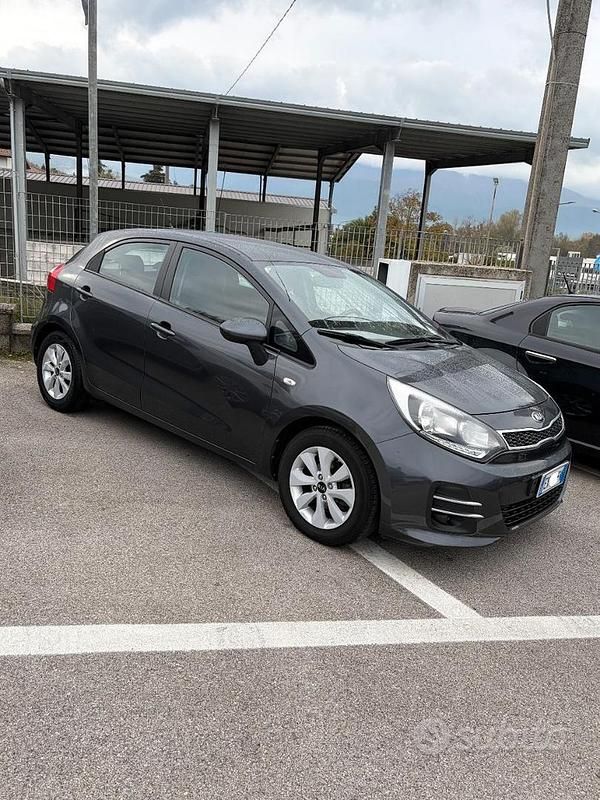 Usata Kia Rio 75 CV (55 kW) 2015
