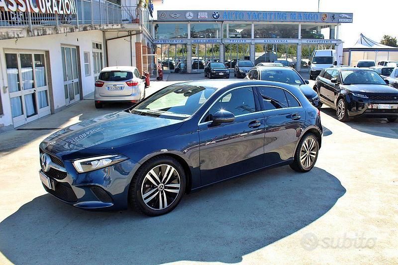 Usata Mercedes A200 151 CV (111 kW) 2021 Blu Berlina