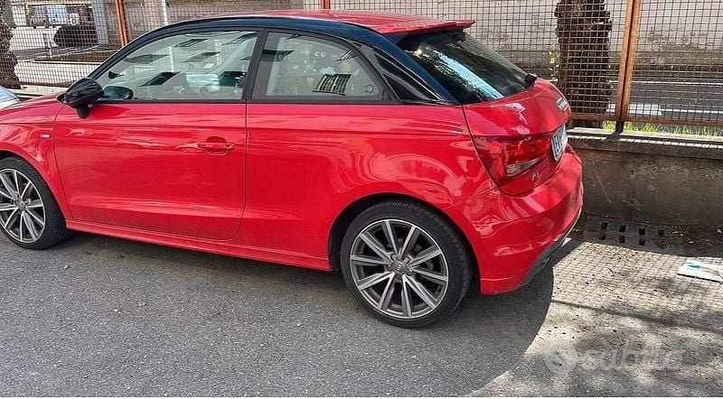 Usata Audi A1 S-Line 90 CV (66 kW) 2015 Rosso Utilitaria