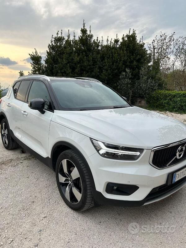 Usata Volvo XC40 150 CV (110 kW) 2018 SUV