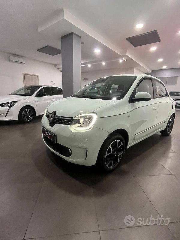 Usata Renault Twingo SE 65 CV (47 kW) 2020 Verde Utilitaria