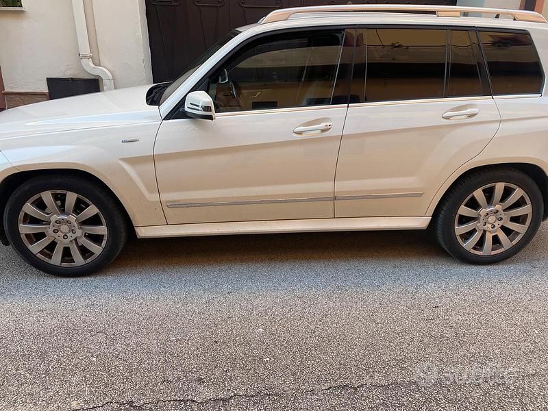 Usata Mercedes GLK200 143 CV (105 kW) 2011 Bianco SUV