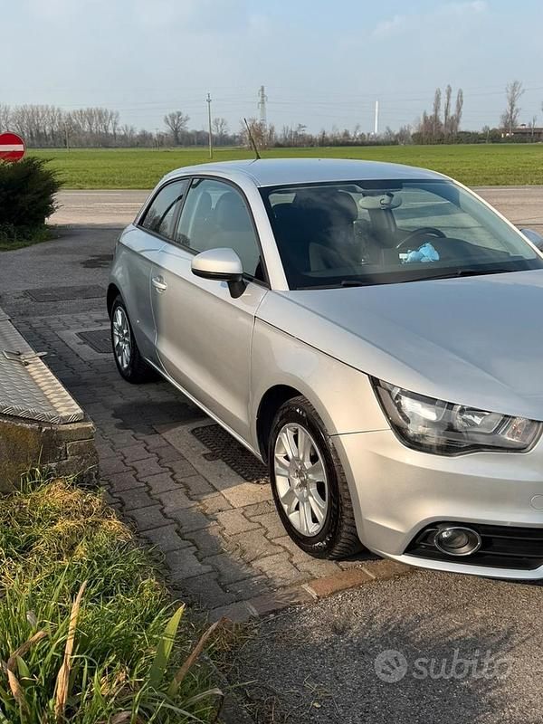 Usata Audi A1 2012 Grigio Utilitaria