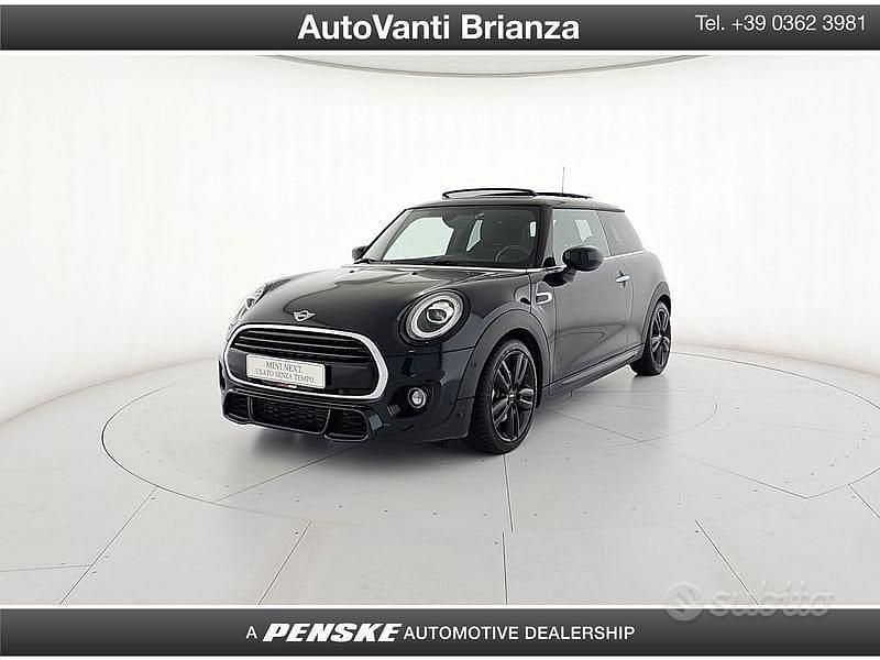 Usata Mini John Cooper Works 136 CV (100 kW) 2020 Blu Utilitaria