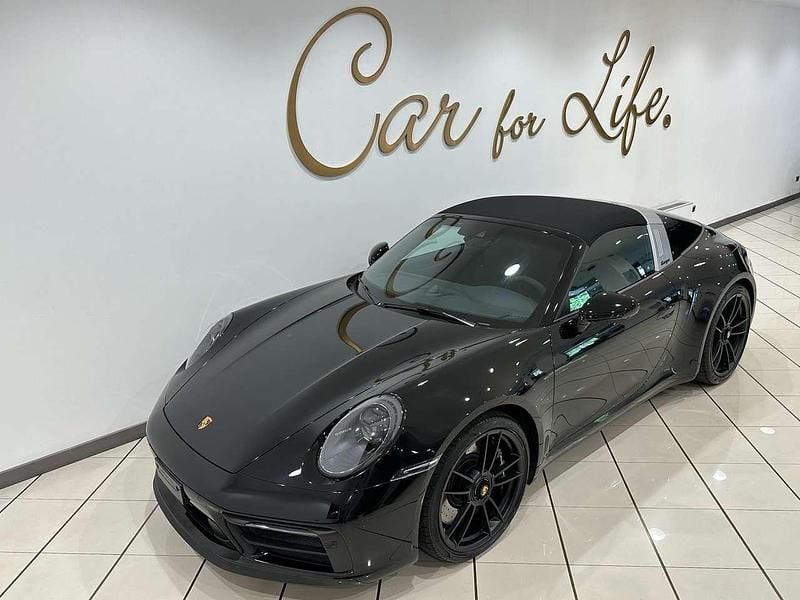 Usata Porsche 992 480 CV (353 kW) 2022 Nero Cabrio