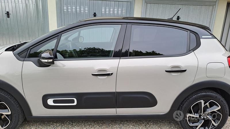 Usata Citroën C3 PureTech 110 CV (80 kW) 2021 Grigio Utilitaria