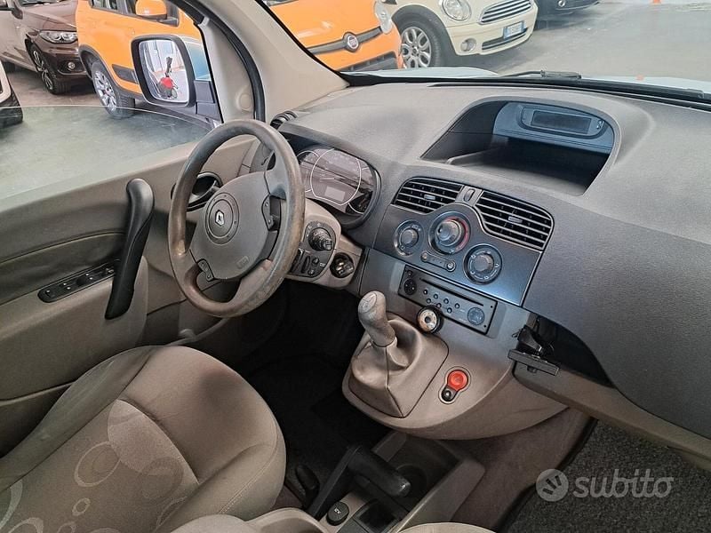 Usata Renault Kangoo Dynamique 86 CV (63 kW) 2008 Blu/azzurro Monovolume