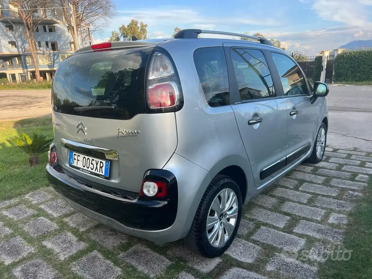 Usata Citroën C3 Picasso Exclusive 99 CV (72 kW) 2016 Grigio Monovolume