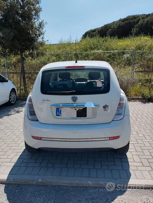 Usata Lancia Ypsilon 60 CV (44 kW) 2008 Utilitaria