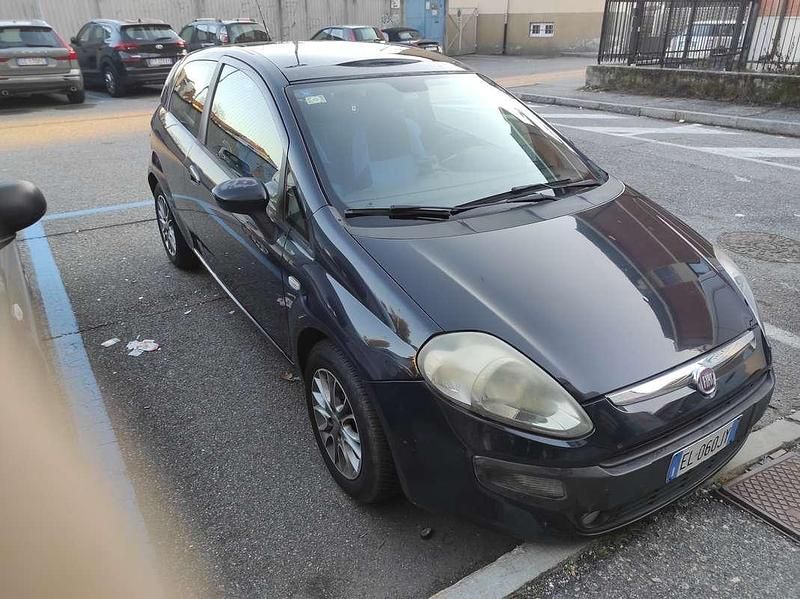 Usata Fiat Punto Evo 75 CV (55 kW) 2011 Blu/azzurro Utilitaria