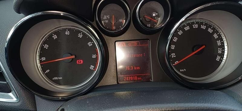 Usata Opel Mokka Cosmo 140 CV (102 kW) 2016 Bianco SUV