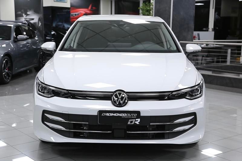 Nuova VW Golf VIII Style 150 CV (110 kW) 2025 Pure white