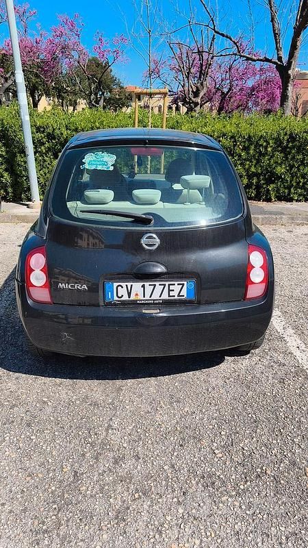 Usata Nissan Micra 2005 Nero Berlina
