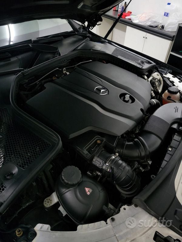 Usata Mercedes C220 Premium 170 CV (125 kW) 2018 Nero Berlina