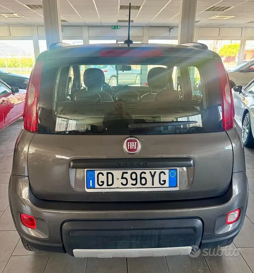 Occasion Fiat Panda 4x4 Wild 85 ch (62 kW) 2021 Gris Citadine